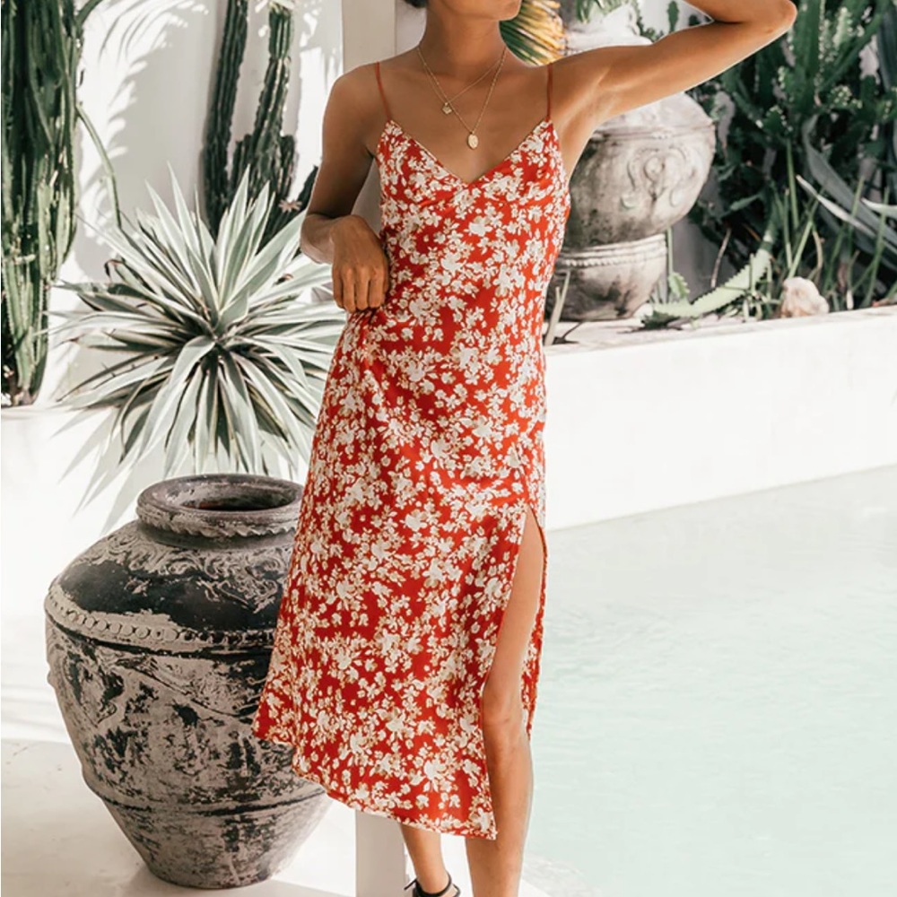 Fortunate One XS red silk flowered dress